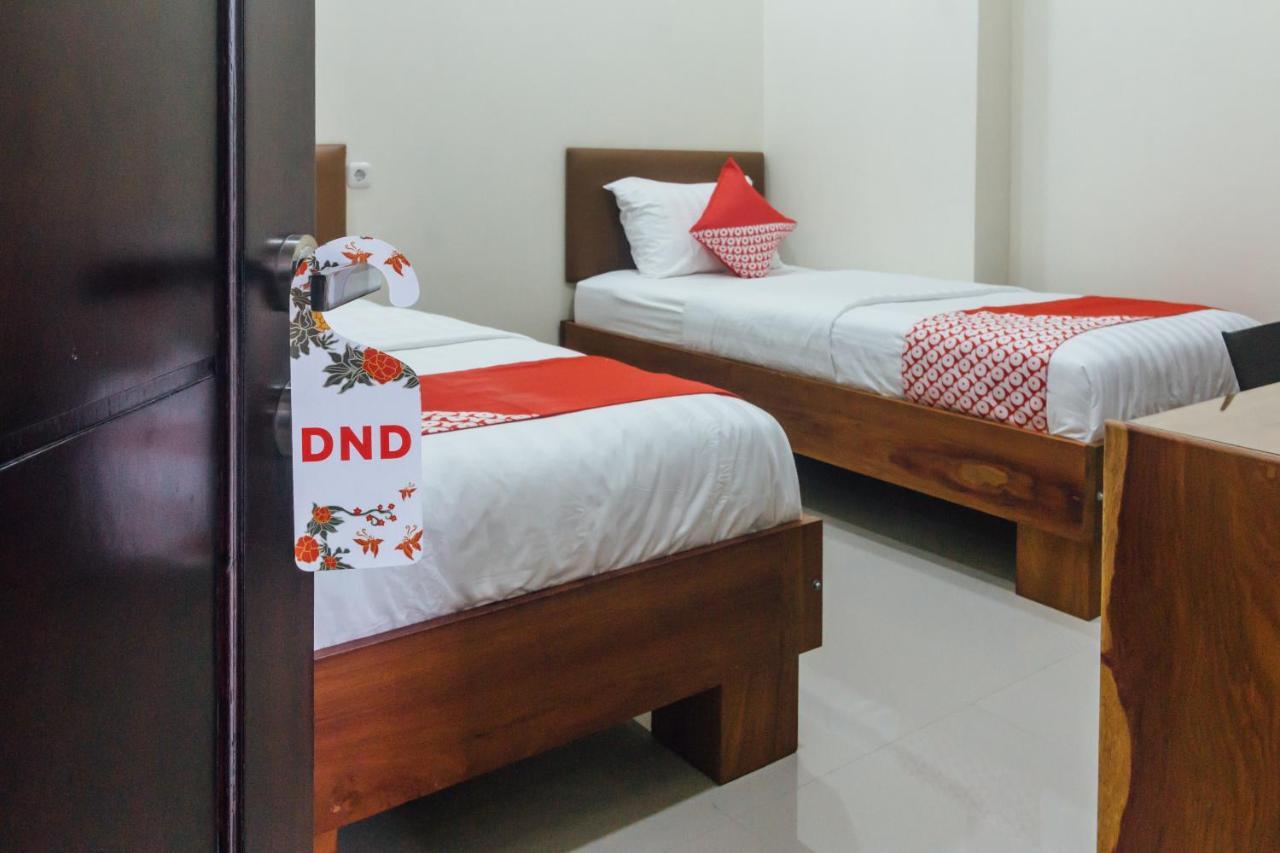 Clean & Comfort Homestay Ambon Luaran gambar