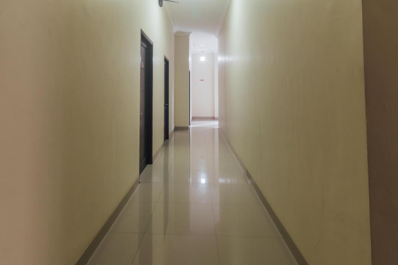 Clean & Comfort Homestay Ambon Luaran gambar
